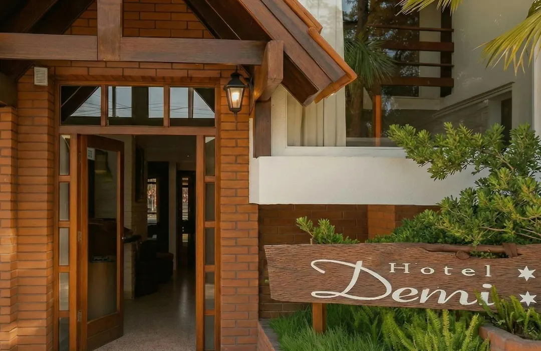 Hotel Demi-1